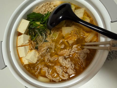 昨日キムチ鍋したんだけど肉も野菜も欲張りすぎて(使い切りたかった)味薄くなって大失敗😇😇