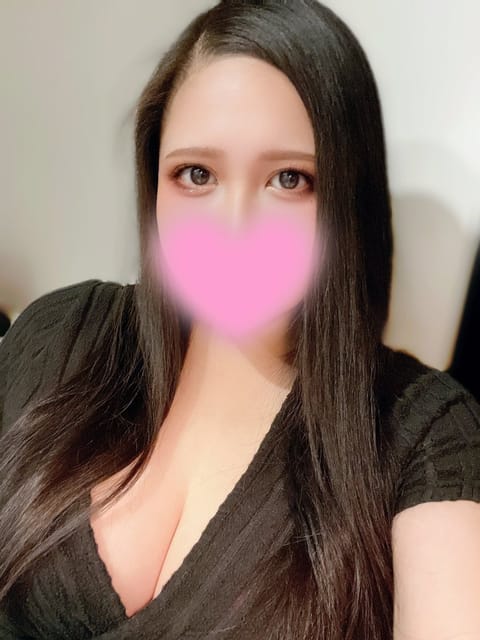 出勤しました🫧

本日11:00〜17:00
までとなっております🌼

お部屋温めてお待ちします💓
お問合せ・ご予約お待