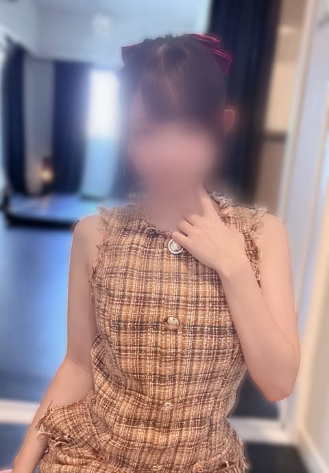 今年も一年ありがとうございます🙂‍↕️⋆꙳

一人暮らし、車の免許
たくさん色々成長できた年でした！

今年はあまり出勤