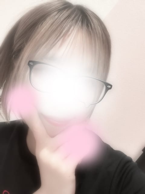 本日もありがとうございました！！
完売🈵で忙しくさせていただきました✨
みなさん体調には気をつけてっ！
明日13:00〜