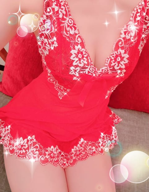 こんにちは♪綾瀬です💗
お久しぶりです🌸
本日16時30分まで出勤してます🥰
お時間ある方、私といっしょに楽しいお話しま