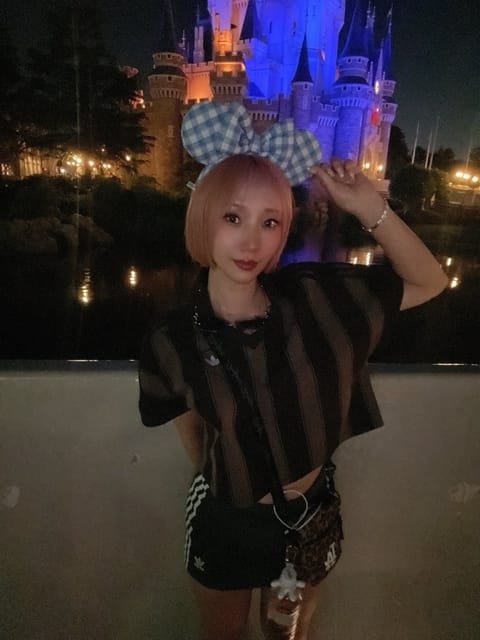 友達と🐭🏰ランドいってきたよーん！
いい天気で最高だったのに
美女と野獣🌹🦁乗れる！って前に
運転見合わせになってしょっ