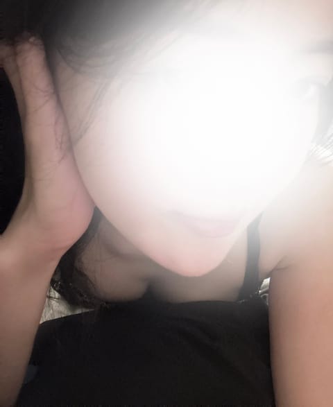 出勤ちゅー♩
差し入れいただいてルンルンです♡

明日もいるよん！一緒にゆっくりできる方いませんか💭