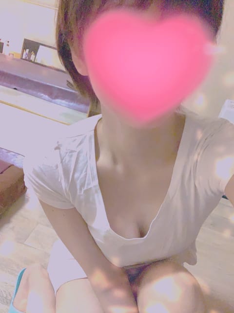 本日分残り1枠、まだ受付中です〜！
次回出勤は土曜日です( * ॑˘ ॑* )

#郡山メンエス　
#福島メンエス
#白