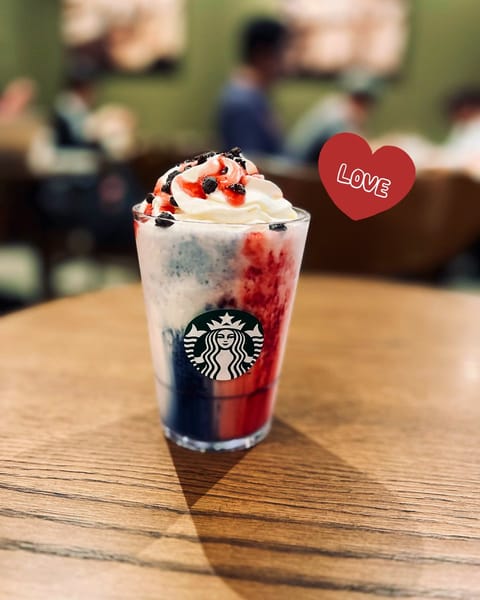 本日10/30
ℝ𝕠𝕠𝕞 :新大阪
17:00~22:00でお待ちしております🥰

スタバのメラメーラフラペチーノ✨️
