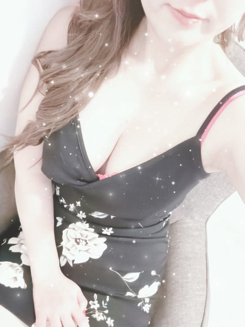 めちゃんこ🥺
お久しぶりです🩷
1ヶ月近くお休み頂いております。

4月前半schedule✨
✴︎8日11-17 新大