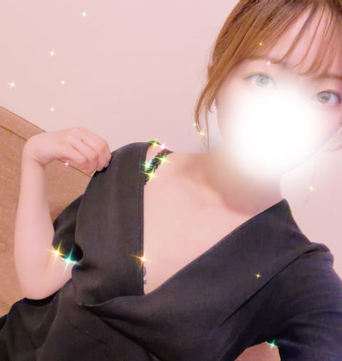 おはようございます！
本日は久しぶりの新横浜！
事前🈵枠ありがとうございます💕
今日もがんばっていきますよ〜💆