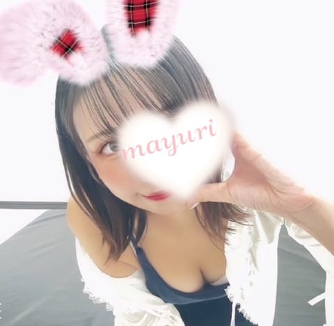 こんばんは🥰今日は雪景色でびっくり⛄️通勤が大変になっちゃいますが気をつけて過ごして行きましょう🥹
予定です❣️👩‍🦰
