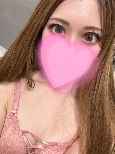 出勤しております🙆‍♀️

初の日暮里ルーム🏠
朝の5:00までいますので、涼みに来てください🥰