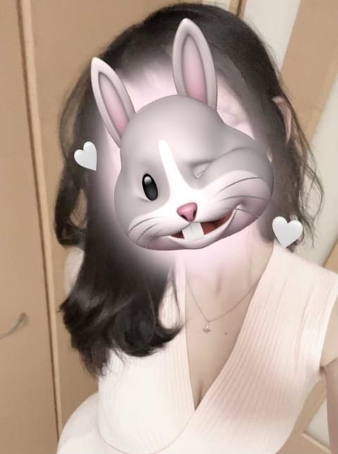 こんばんは🐶
1時まで受付お待ちしてます！