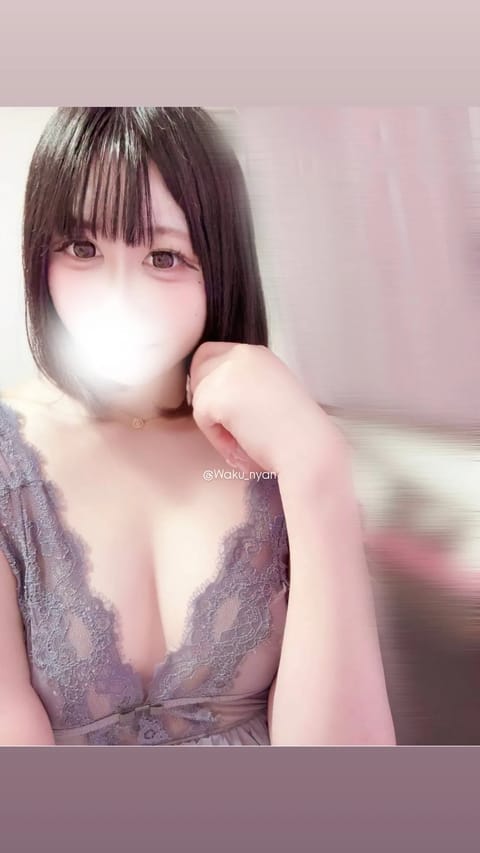 はじめまして〜〜♡♡

Aroma Cheloneの羽雲のあですっ🩵

お兄さんものあの虜になってほしいなっ💞