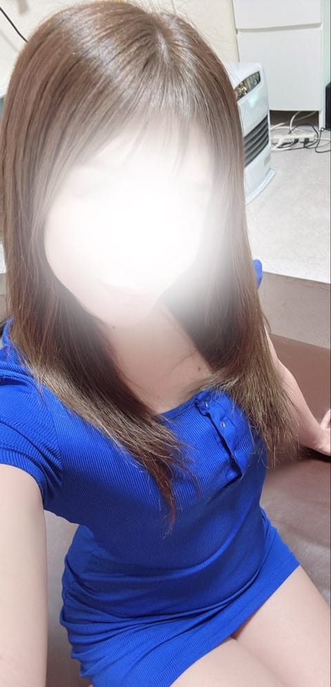 おはようございます🌞
出勤しました(๑˘ ᵕ˘๑)♥︎

今日もよろしくお願いします🫶

12:30〜S様気を付けてお越