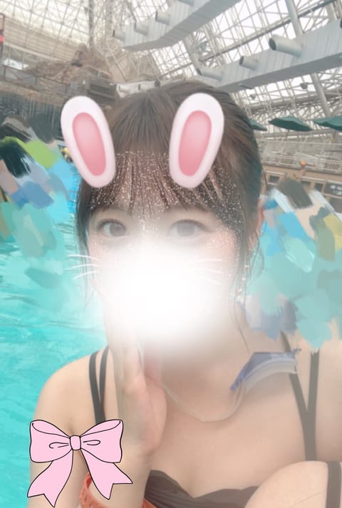 今年もプールと海行くぞ～～
(夏に向けてダイエットしまふ(›´ω`‹ )