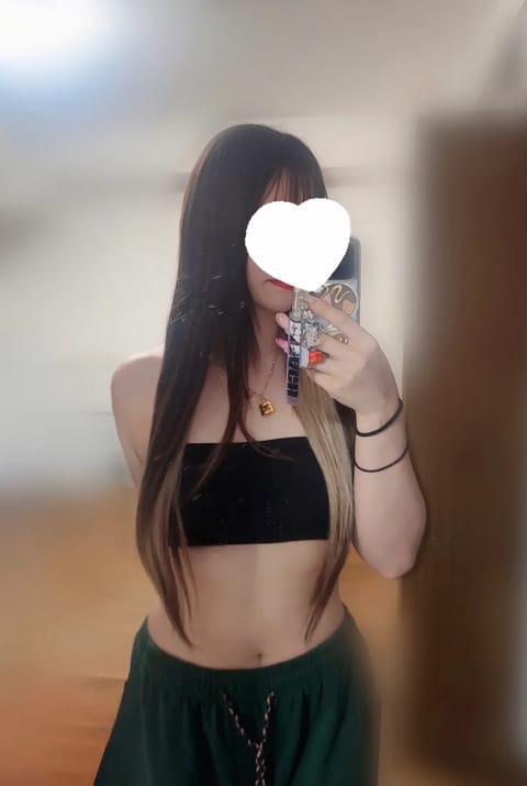 21時 ~出勤です(๑•̀ㅁ•́ฅ✧
すでにご予約くださってるお兄様方ありがとうございます😊
気おつけて来てくださいね💕