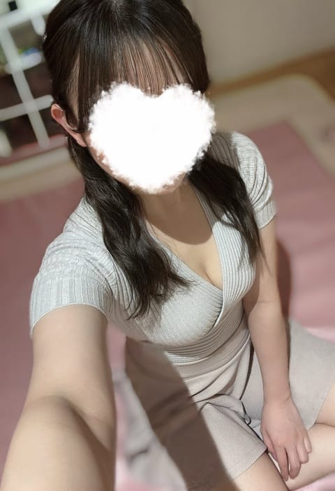 こんばんは🩵
本日4月2日は22:00〜27:00まで
#明大前 出勤します( ᐢ o̴̶̷̤  o̴̶̷̤ ᐢ )🩵
