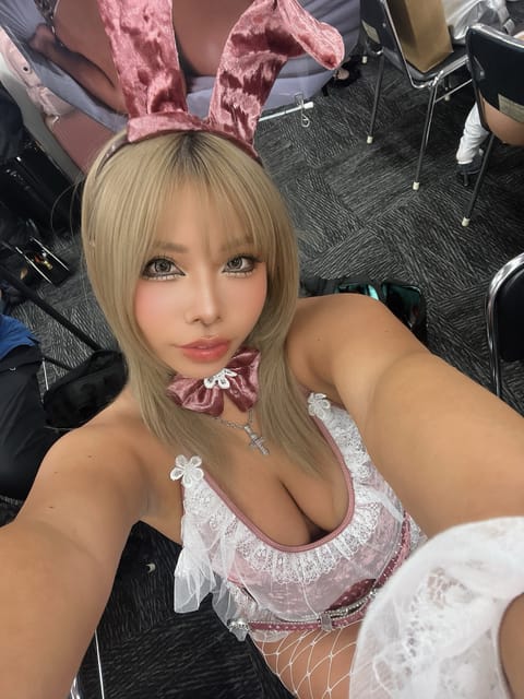 ラテバニー👯‍♀️🐰🩷
ギラギラで可愛いでしょ♡