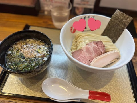 このまえブログに載せたご褒美のつけ麺😻✨️
しっかり食べに行きました⸝⸝ʚ̴̶̷̆_ʚ̴̶̷̆⸝⸝✨️✨️
つけ麺ιον