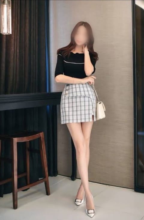 本日も出勤しております♡♡

スタートからご予約ありがとうございました✨️本日ラストまで残り枠僅かとなっております
後悔