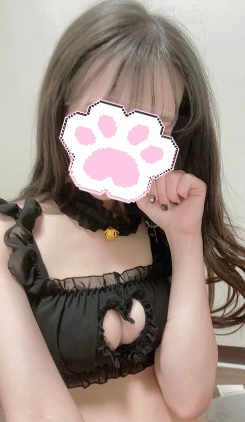 ♡- - - - - - - - - - - - - - - - -ഒ˖° ♡

🤍 ましろ　·̩͙꒰ঌᖭི༏ᖫྀ໒꒱·
