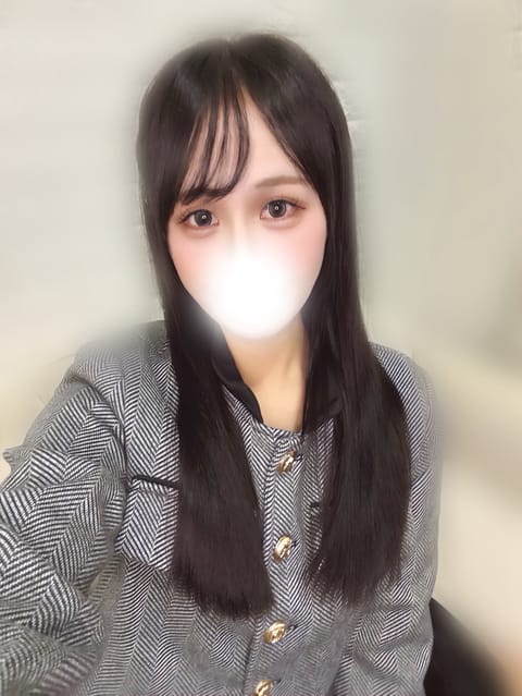 わかちゃん！出勤しました！

最近はドラゴンボールにハマってます🐉

頑張るための充電しに来てくれたらうれしいなあ💭


