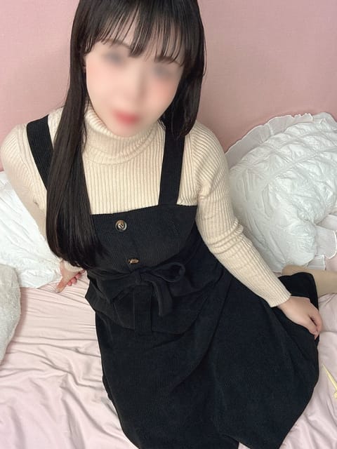 遅ればせながら
本年もよろしくお願いいたします❣️

3連休お疲れさまでした🥺🙏

ゆっくり休んでください♡
明日からま