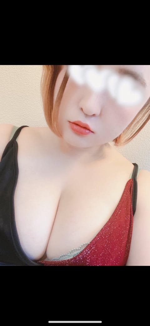 今日もスープ🥣だかお鍋🍲だかわからないものを食べてあったまる☺️
明日と明後日、出勤します💟