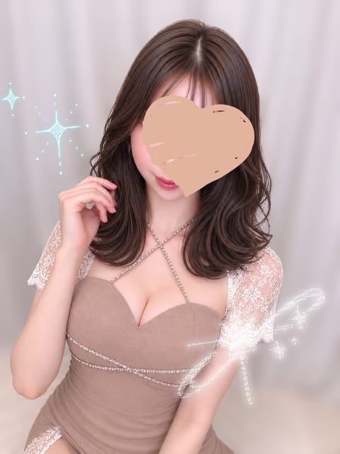 こんにちは☀️
金沢初日優しい方ばかりで安心した☺️🤍
本日12:00~24:00✨
予約まってます

たまには写真載せ