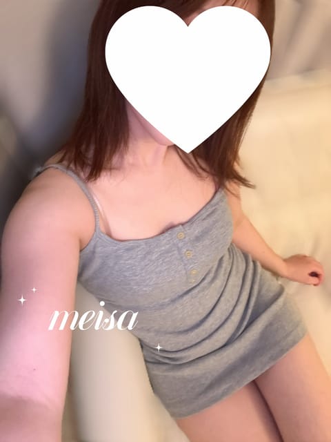 出勤しましたっ🍎
25時までお待ちしてまーすっ🧚💕