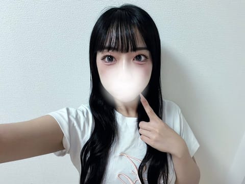 6/12(金)急遽11-20時で出勤になりました💞
会えたら嬉しいなあ,,ᴗ   ᴗ,,
待ってます✨