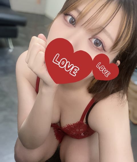 こんばんわ！るかです🌙
明日28日13:00~20:00池袋です🌷´-

今年ラスト出勤…！！

ありがたく18:30~