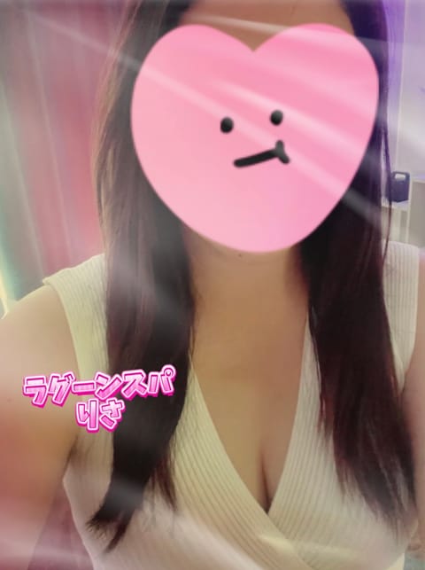 こんにちは♪
少しフォロワーさんが増え本当にありがたいです🙇‍♀️
これからも宜しくお願いします✨

いつもオイルで施術