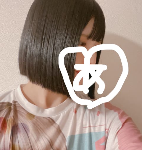 明日は新小岩に出動でございます⛄️
12:00-20:00です！
髪の毛ばっさり切ったのでぜひ見に来てくださいな💇‍♀️