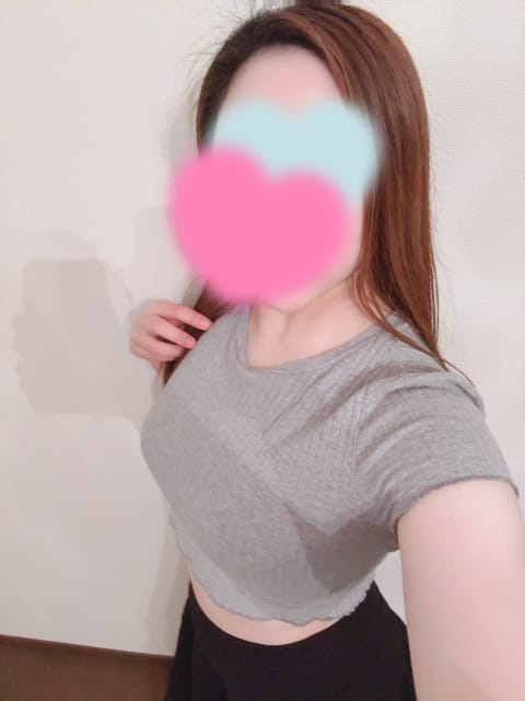 こんばんは♪
本日は吉祥寺ルームに23時半までいます🤍

是非癒されに来てくださいね☺️
