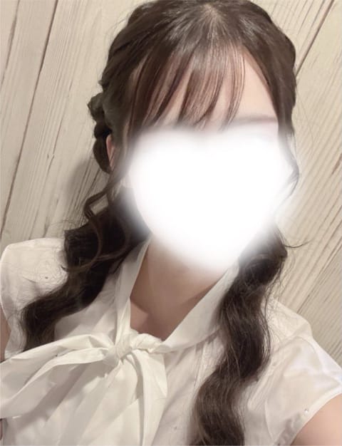 今日２１-５時でねりまです🎶

出勤レアになってしまったんですが予約お待ちしてます≡⊂( ^-^)⊃✨でぃーえむからのほ