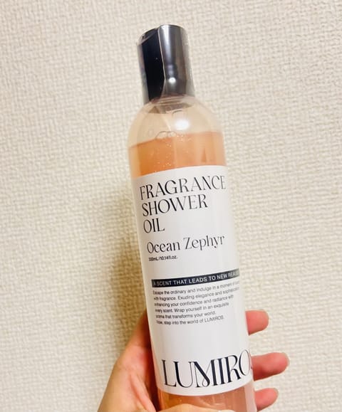こんにちは〜。

ネットショッピングで気になっていた
ボディーソープが70%割引されていたので
買ってみました(●´ω｀
