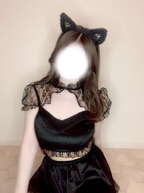 本日📍新宿三丁目ルーム
0:00-6:00出勤です💕💕

ご予約お待ちしてます🐈‍⬛