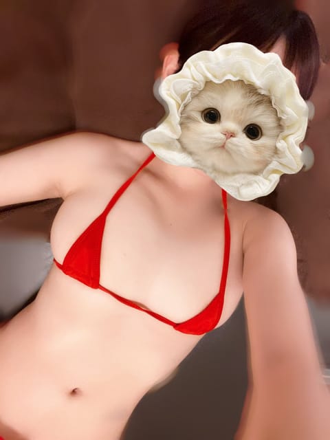 本日20:30-5:00秋葉原〜！
寝っ転がってます〜꜀(  ꜆-ω-)꜆