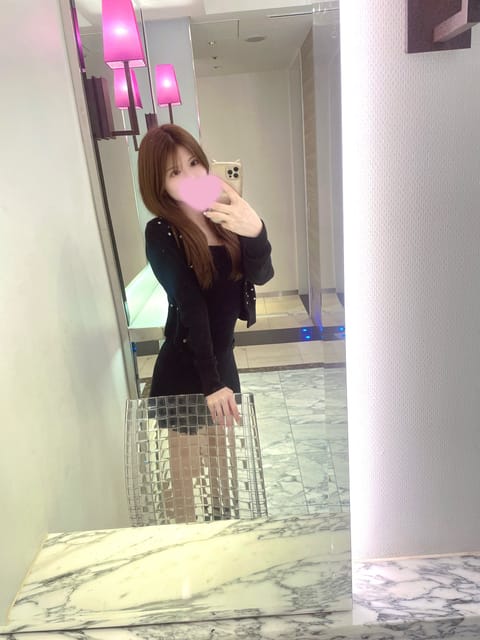 今日は

⏰12:00〜20:00 📍新百合ヶ丘

です！！

来週はでられないので
ぜひ今日会いに来てくれたら
とって