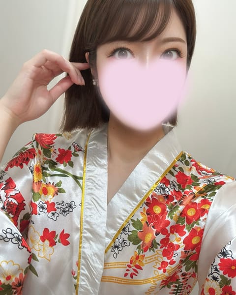 今日も22-5です(⍝ •⩊•  ⍝)💕
新しいメイク品いろいろ買ったからそれでメイクしたら、みんなに肌きれいって言われ