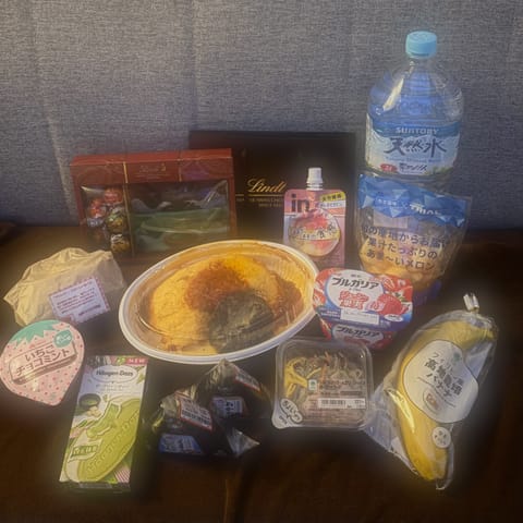 久々の出勤、早速会いに来てくれてありがとう〜^> ·̫ <^✌🏻💯💕
今日も夜ご飯と、明日の朝ごはんセットを準備してくれ