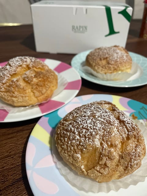 昨日の夜のおやつ♡
ラファンのシュークリーム😊
初めて食べたけど、シューが厚めで、クリームも濃厚でおいしかった<！☆∀☆