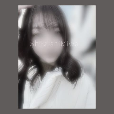 今年もわずかなので昨日は美容デー💇🏻‍♀️✨
今の長さが楽すぎて、当分前みたいなロングには戻せなそう🤤💭

今日明日いま