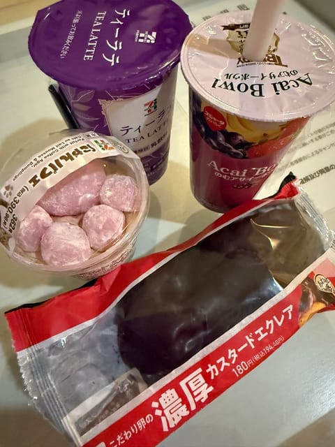 こんにちは🌸

セラピスト叶です✨

先日　お客様から　おやつを頂きました✨

最高にhappyな気持ちになりました🥰
