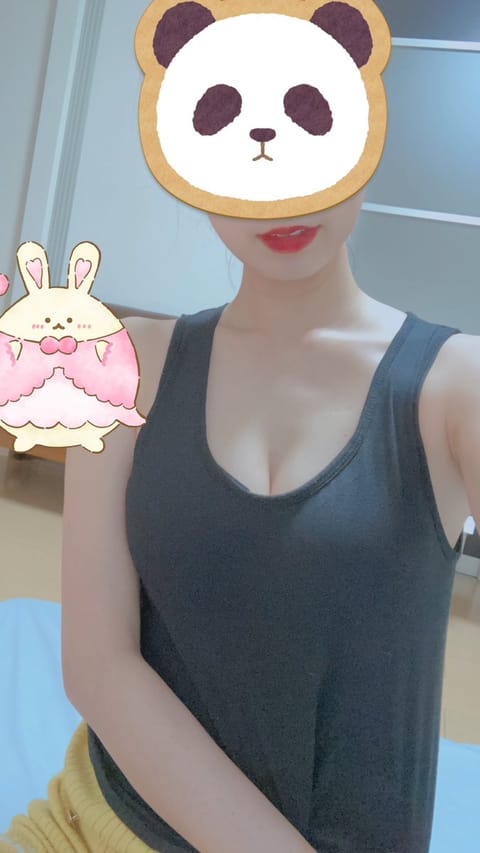 昨日は風が強いのにわざわざ来てくれてありがとう😊会いに来てくれて嬉しい💞

ラーメンの話や漫画、アニメの話、栃木の話たく