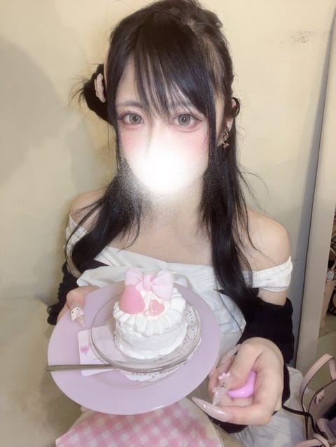 ピンクと白の世界に包まれて、
少しだけ夢みたいな時間でした🎀