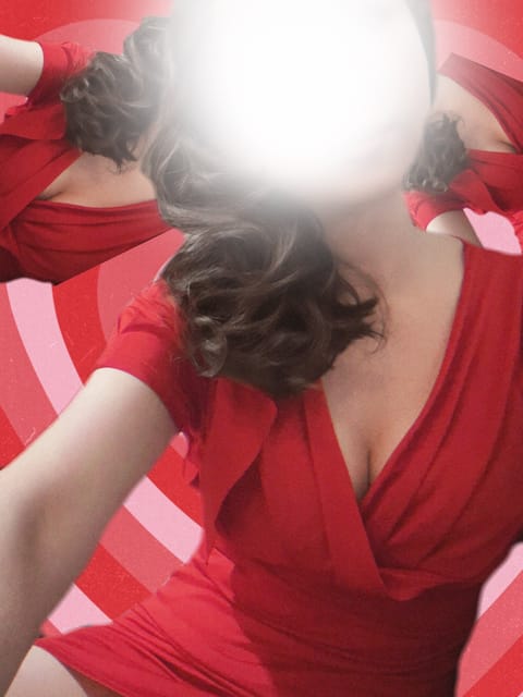 由美です❤
出勤しております❤

本日は3時（最終受付1時30分）までです.ᐟ
お問い合わせお待ちしております💁🏻‍♀️