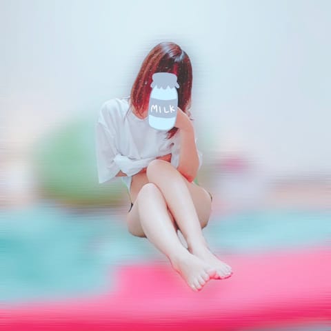 本日19:00まで🏃🏻‍♀️➰

ご予約お待ちしております🩵🍀︎