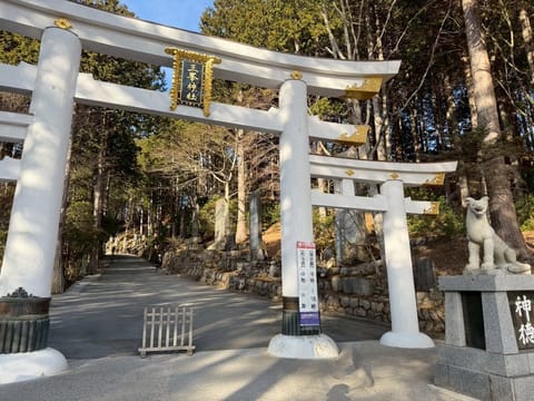 昨日のお休みで三峯神社行ってきたんだ〜⛩🐶

ちょっと前に教えてもらってようやく行けた(՞.   .՞)
浄化された気が