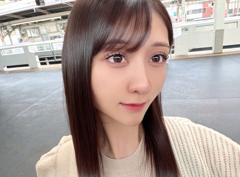 最近はアイドルまつ毛にすっぴん生活が1番盛れる説(𖠶ᴗ𖠶)