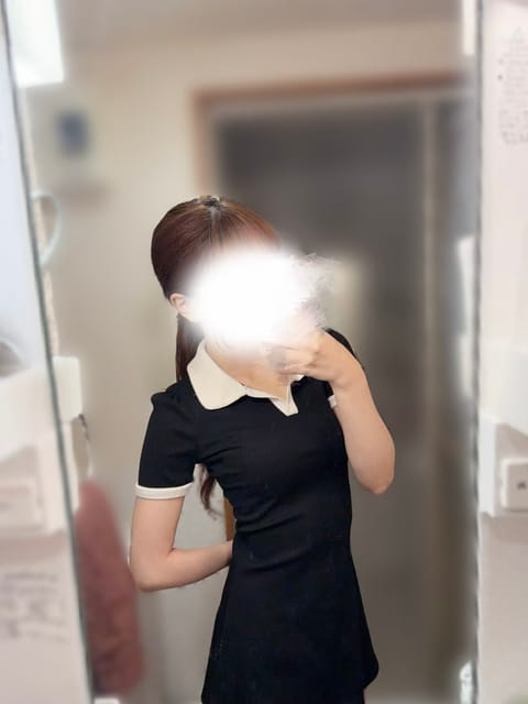 音羽です😺

本日21時までいます！

心も体も、たくさん揉みほぐします(*´︶`*)ﾉ

まってます✋